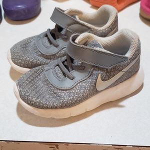 Toddler grey nikes- size 7